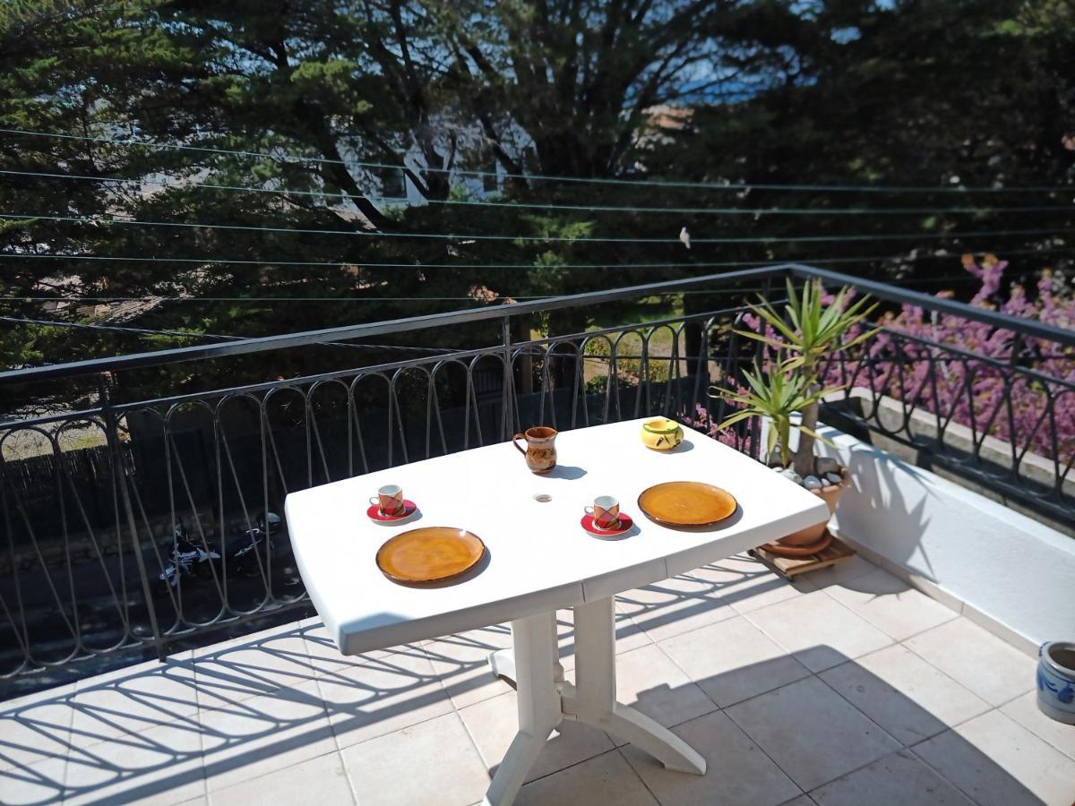 T2 Terrasse Vue Mer Six-Fours-les-Plages Dış mekan fotoğraf